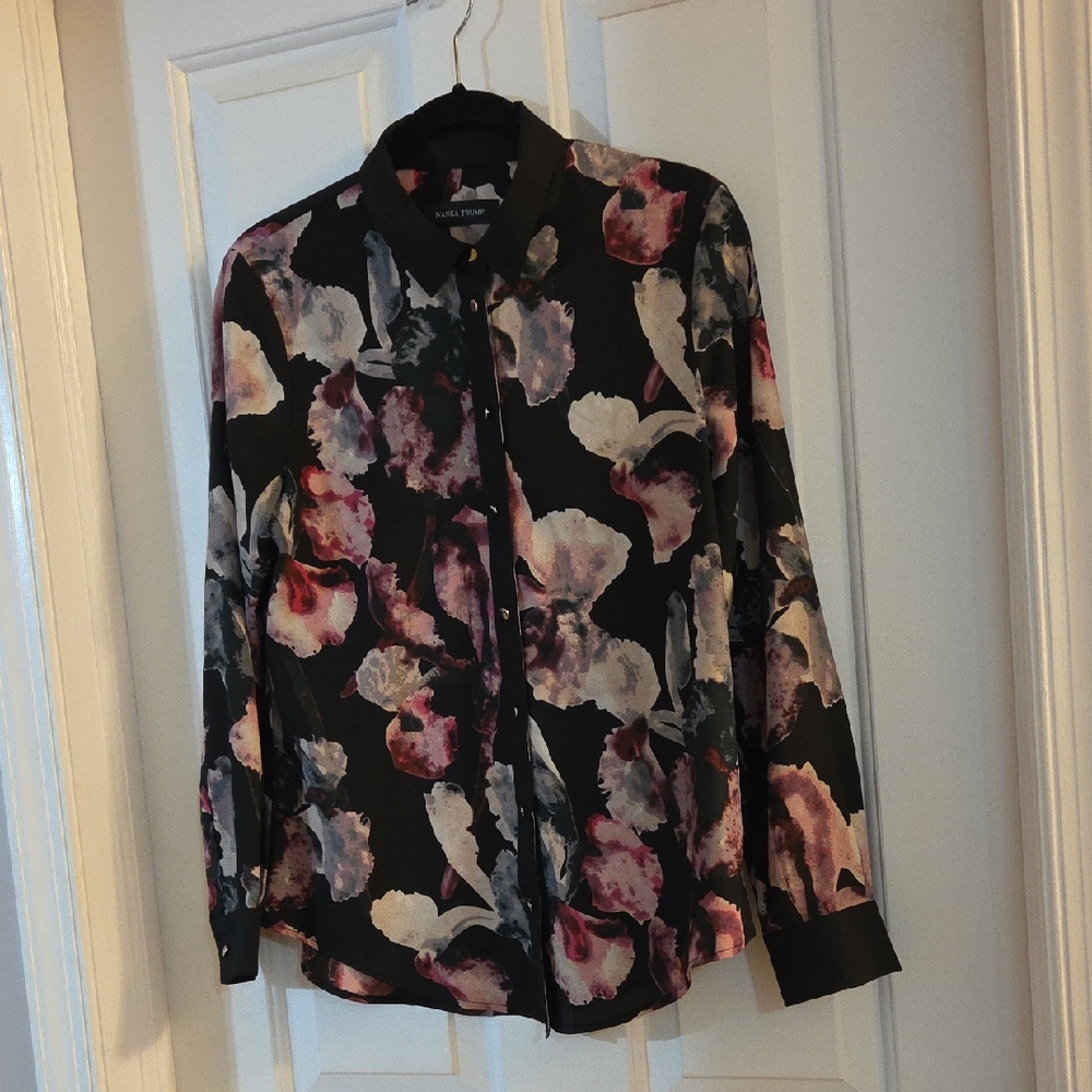 Ivanka Trump Black and Pink Floral Shirt Small